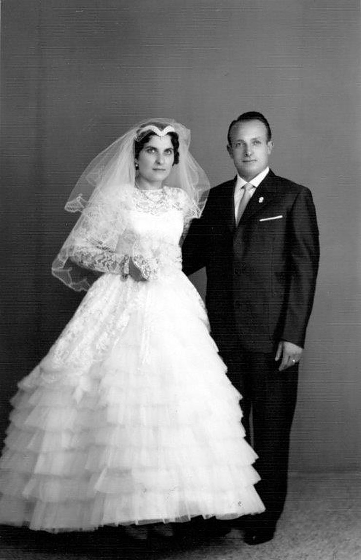 Black-and-white wedding portrait of Benedetto Enea and Rosetta Compagno